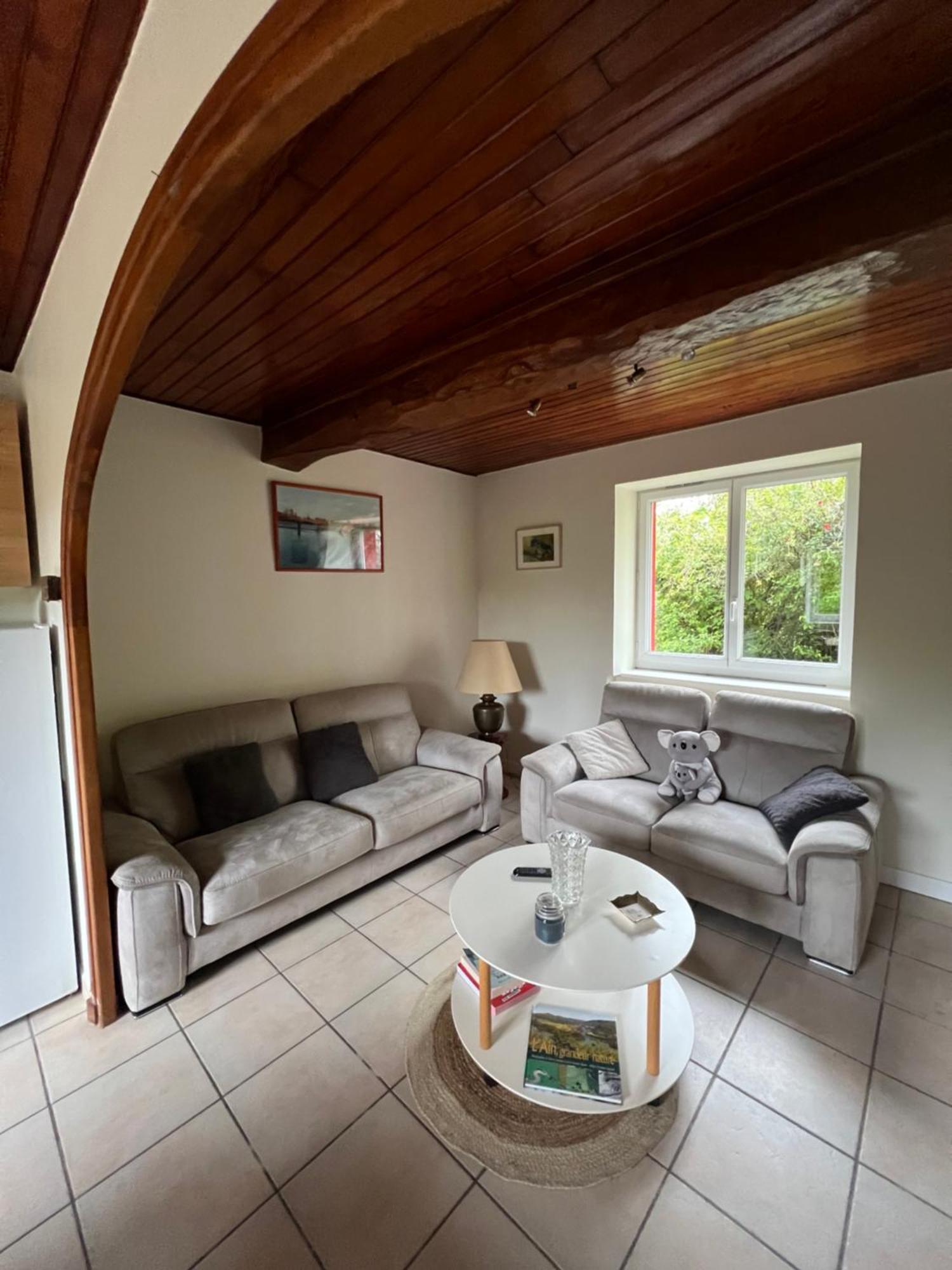 Вилла Chez Paul Saint-Jean-de-Thurigneux Экстерьер фото